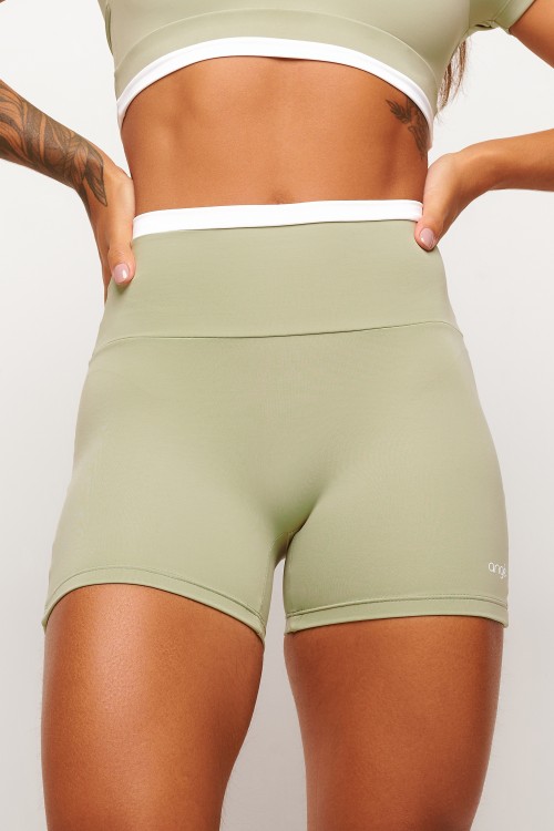 Short Pistache Balance