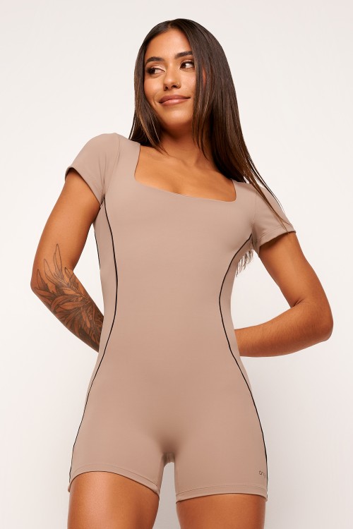 Macaquinho Marrom Smooth