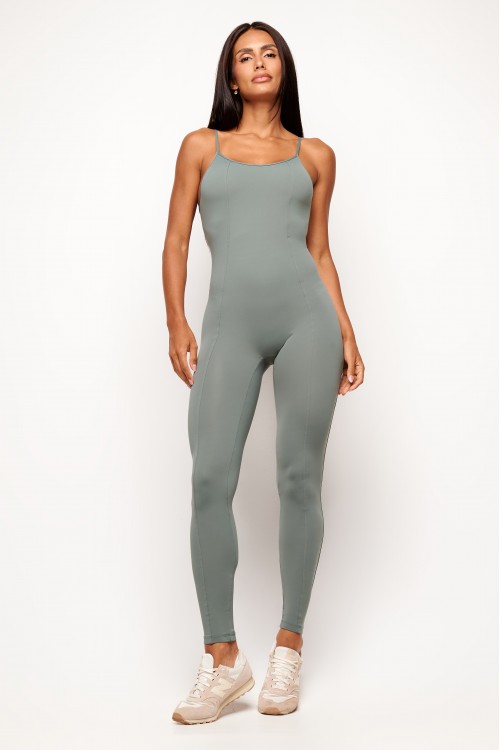 Macacão Aloe FlowEase